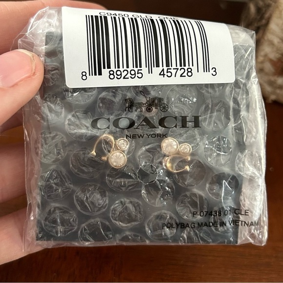 NWT Coach Signature C Crystal Stud Earrings Gold Classic Basic Chic - Picture 3 of 4
